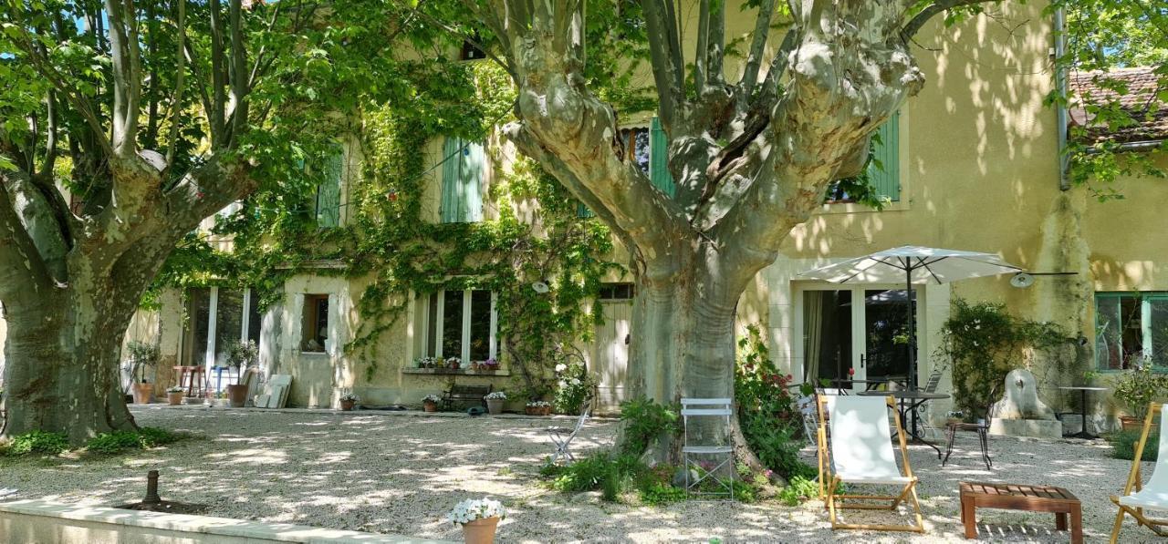 Mas De Karlotte Apartment Pernes-les-Fontaines Exterior photo